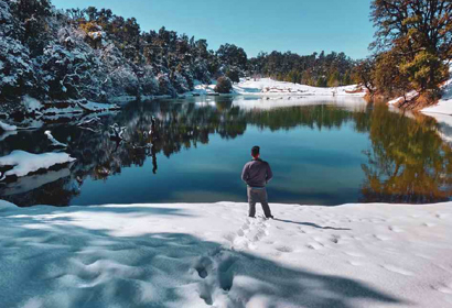 Deoria Tal Chopta Winter Trek Uttarakhand